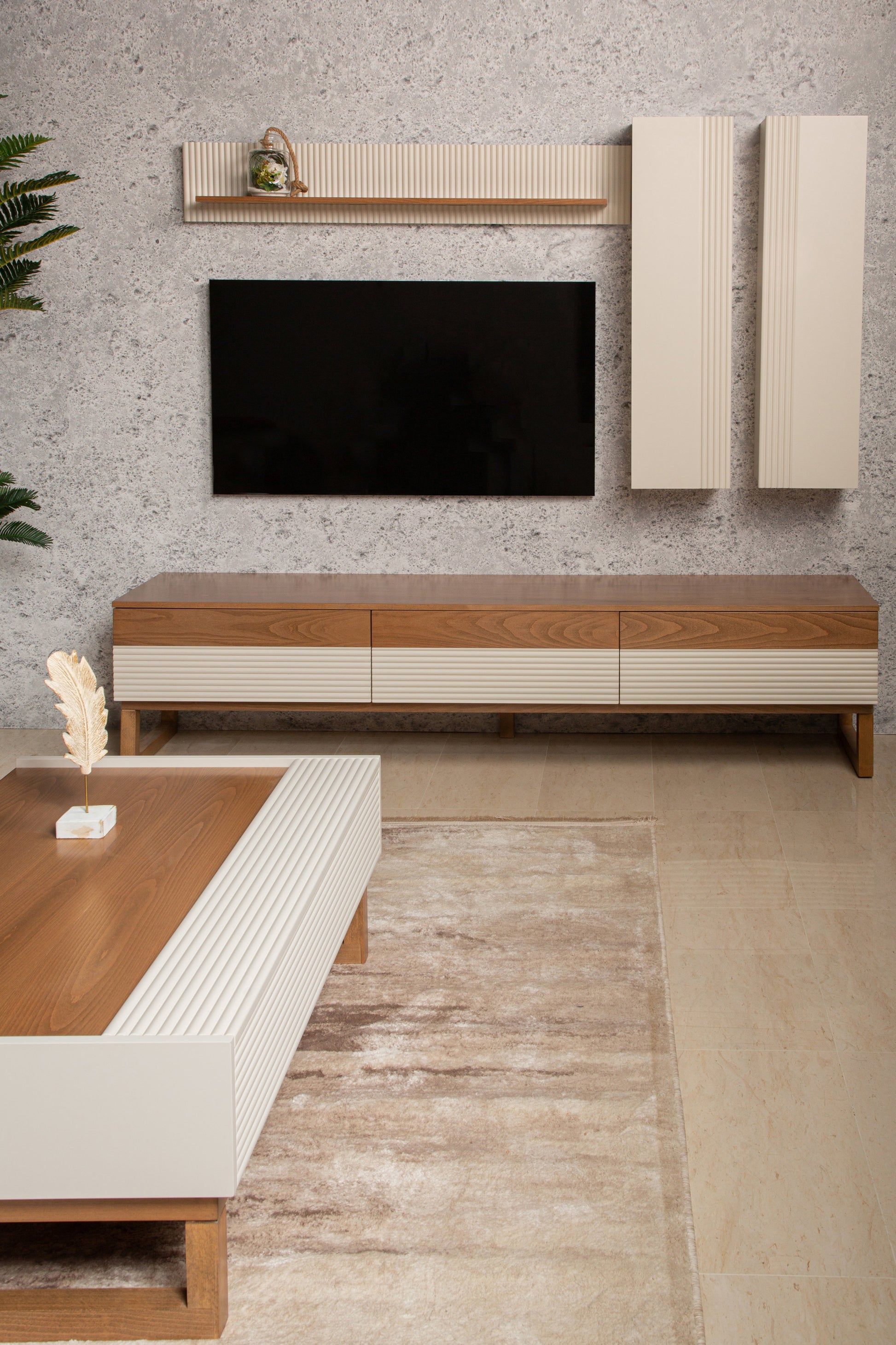 Upgrade Your Entertainment Center with TV Tables & Console Tables from like.furniture