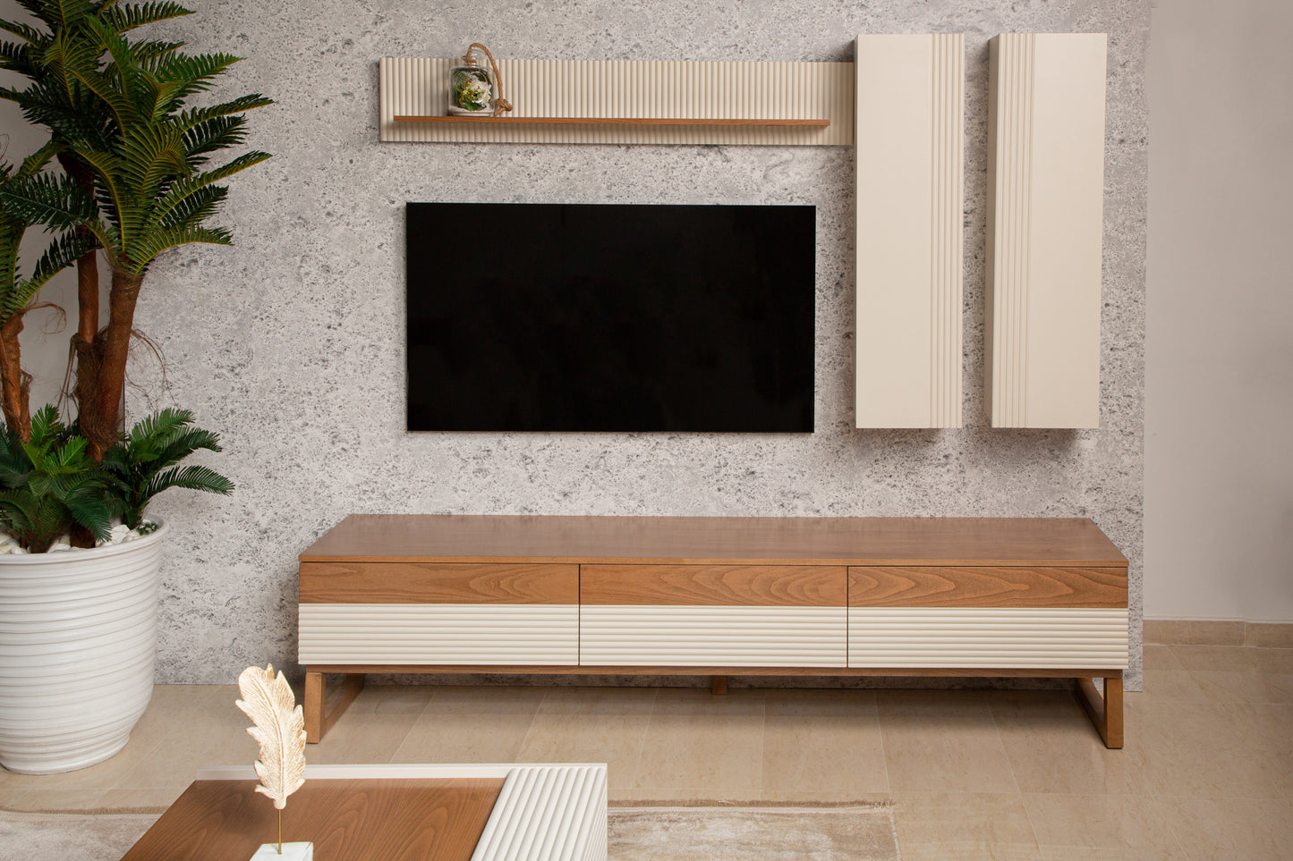 Upgrade Your Entertainment Center with TV Tables & Console Tables from like.furniture